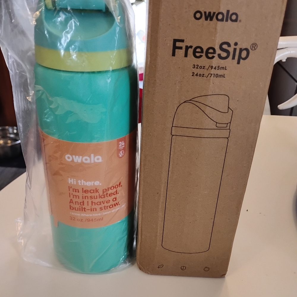 Owala Water Bottle,Freesip Insulated Stainless Steelwith Straw 32 Oz - Picture 9 of 10